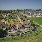 Nyaraló Poldergeluk